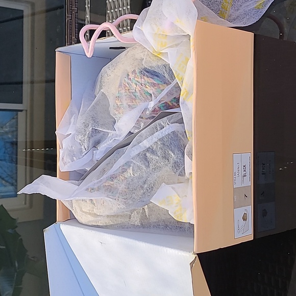 kayleen shoes wholesale